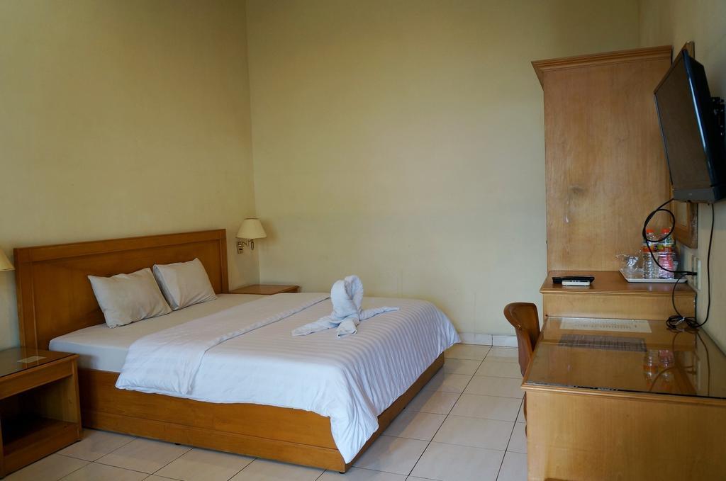 Hotel Adisurya